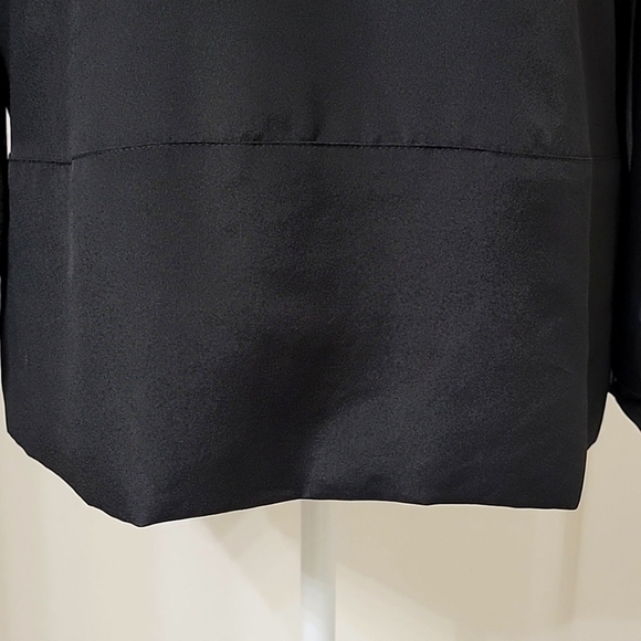 BCBGeneration Size XS Black Semi Sheer Tunic NEW with Tag - Picture 3 of 14